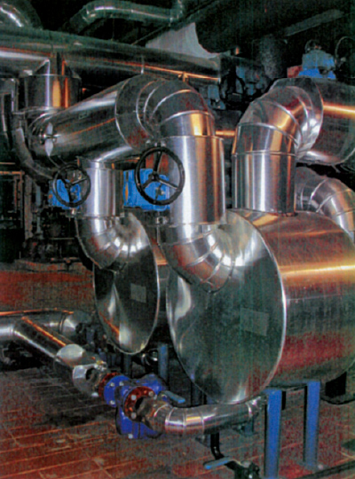 温水加熱器 3.5kW×2(蒸気0.5Pa/DH-water 75/115℃)